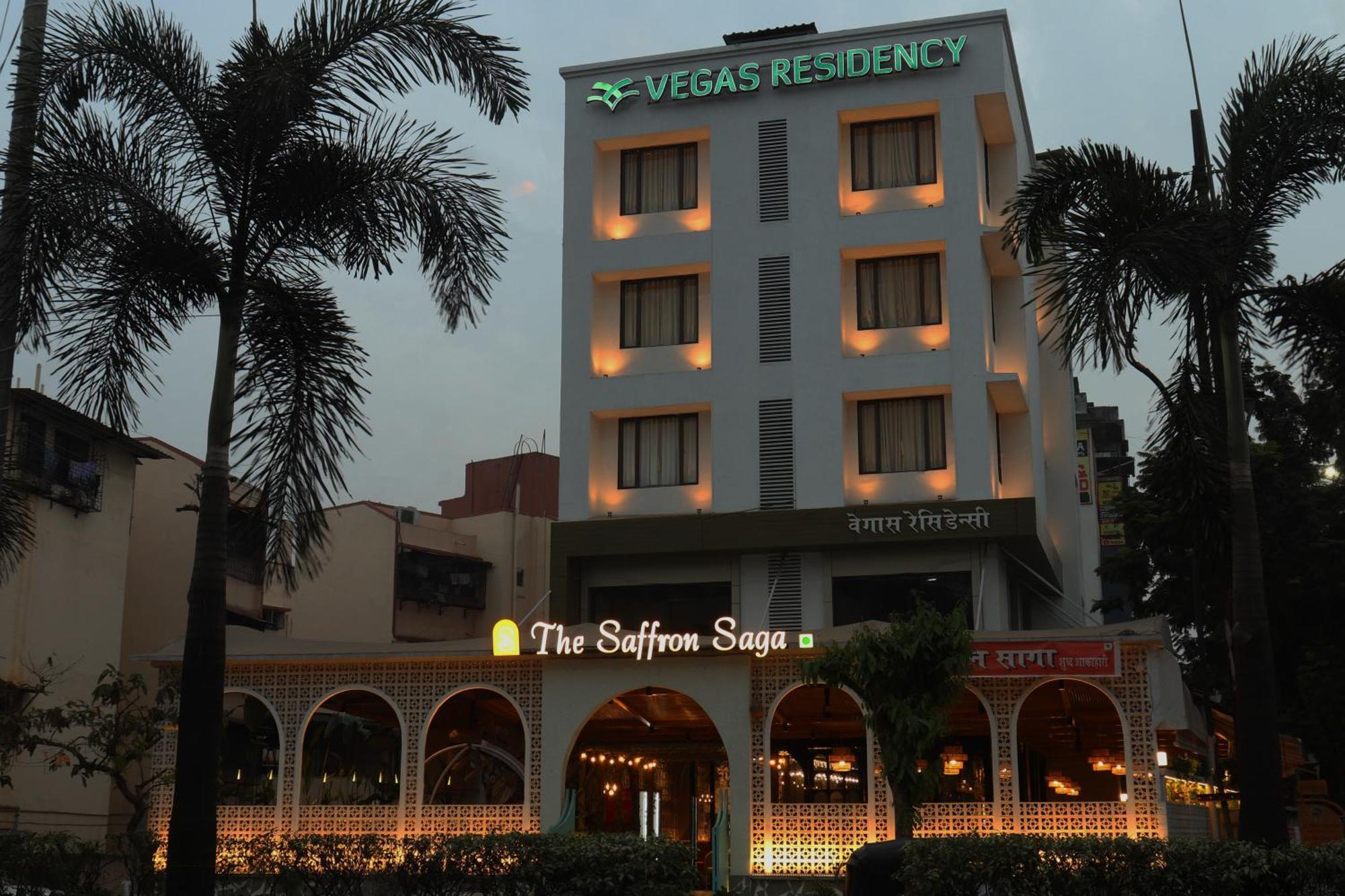 Vegas Residency Hotel Kalyan Bagian luar foto
