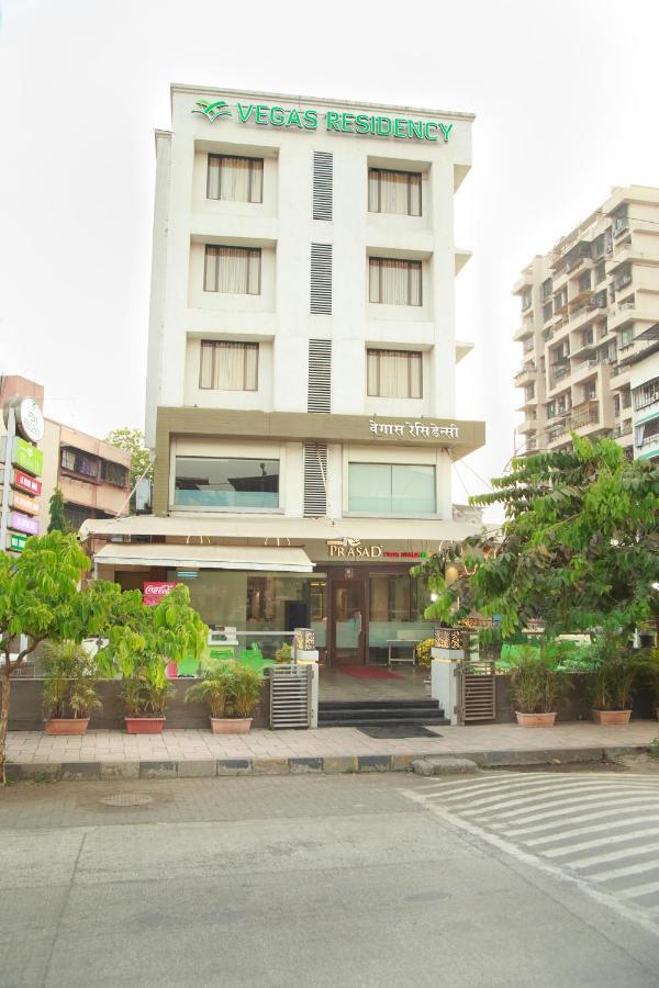 Vegas Residency Hotel Kalyan Bagian luar foto